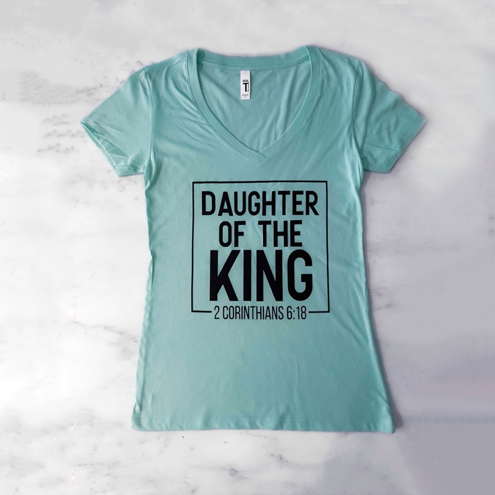 Daughter of the King Christian T-Shirt - Picture 2 of 7